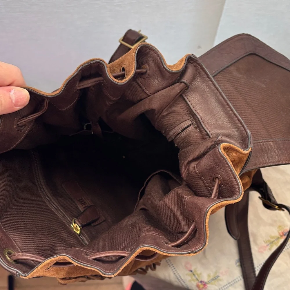 Frye Clara Fringed Brown Suede Shoulder Bag - Picture 9 of 10